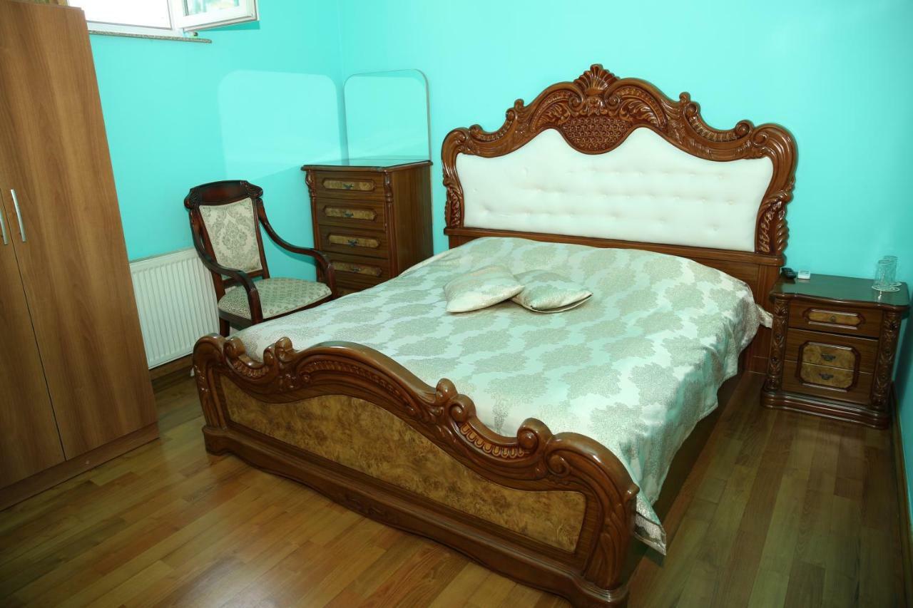 Hotel Black Sea House Batumi Bagian luar foto